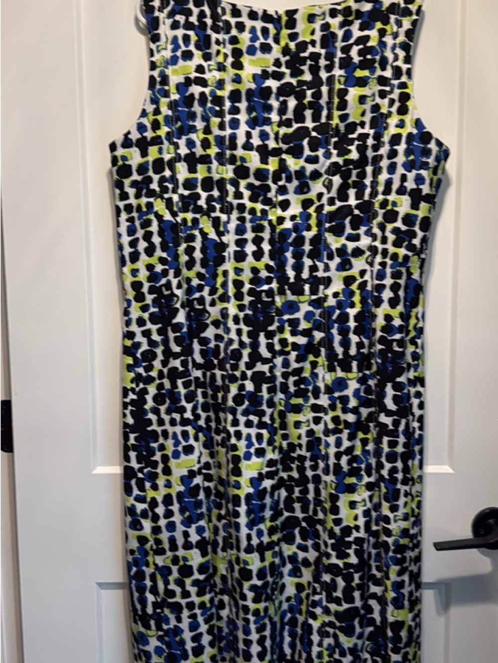 Jones New York Sleeveless Printed Midi Dress in Black, Blue & Lime - Picture 2 of 3